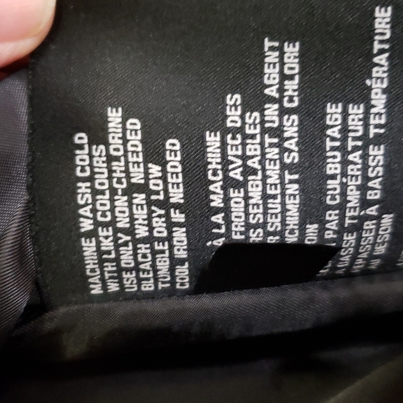 Ellen Tracy Quilted Black Jacket EUC L - Picture 9 of 10